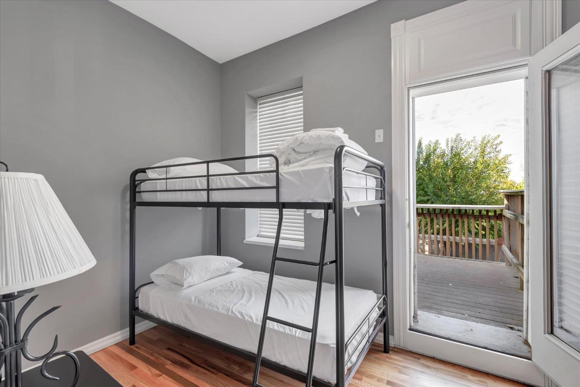 Вилла Amazing Recently Rehabbed Stl Unit In Prime Soulard Location 713A Сент-Луис Экстерьер фото